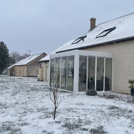 Bed & Breakfast Macasa Et Table D'hote Coolus